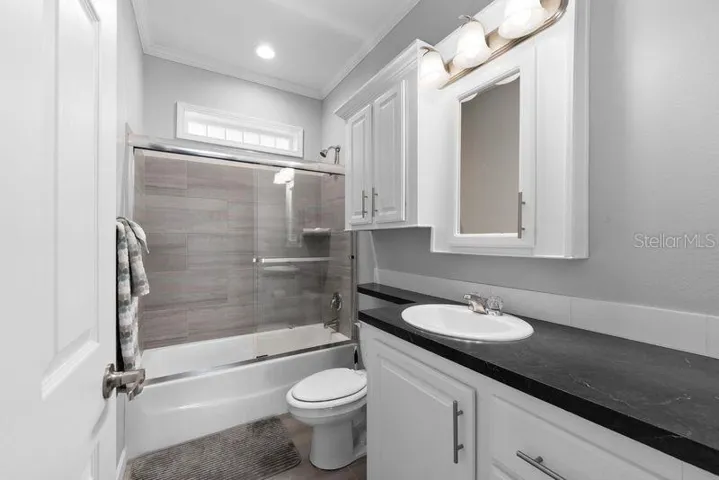 2nd Bathroom
