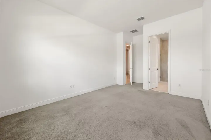 First floor guest suite