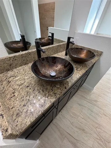 Model Home 1780 Converse Ct