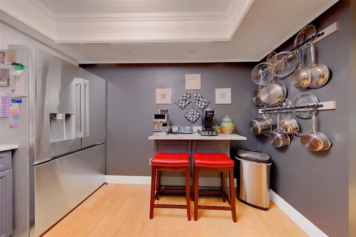 Kitchen eating space