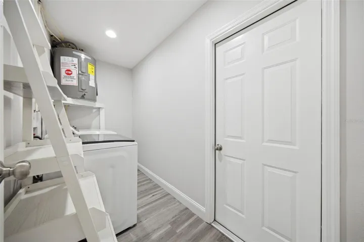 Laundry room off kitchen