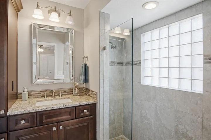 2nd Bathroom