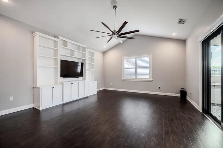 Bonus - TV Room