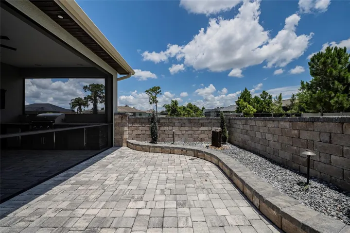 Outdoor Sitting Area with Fountain
