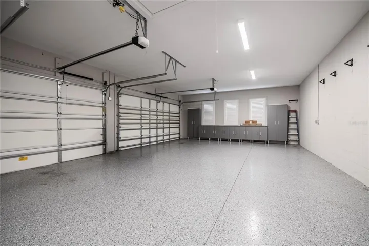 3 Car Garage