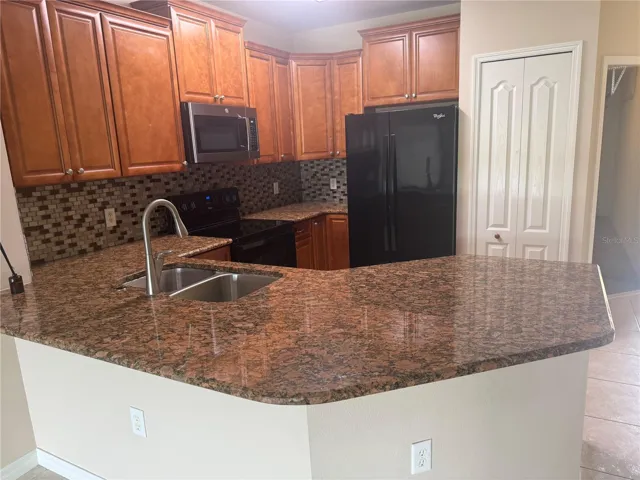 Kitchen - closer look
