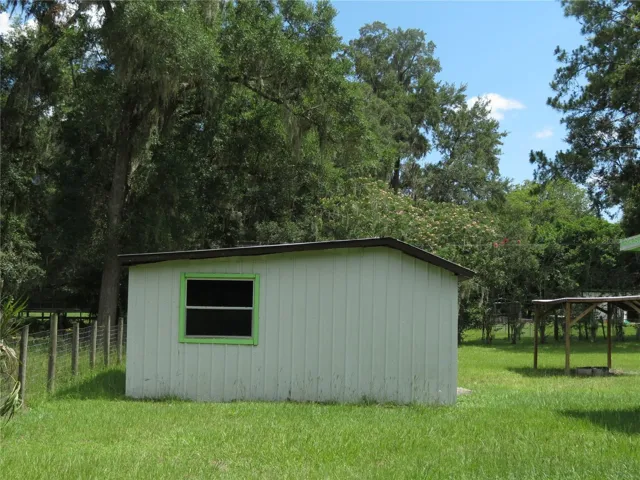 shed