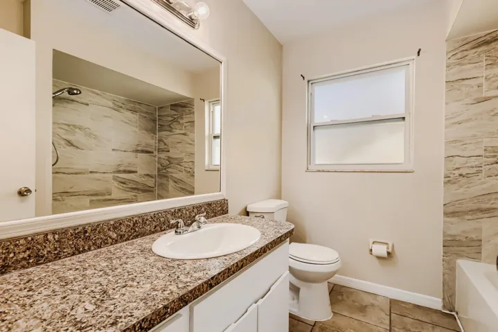 2nd Bathroom