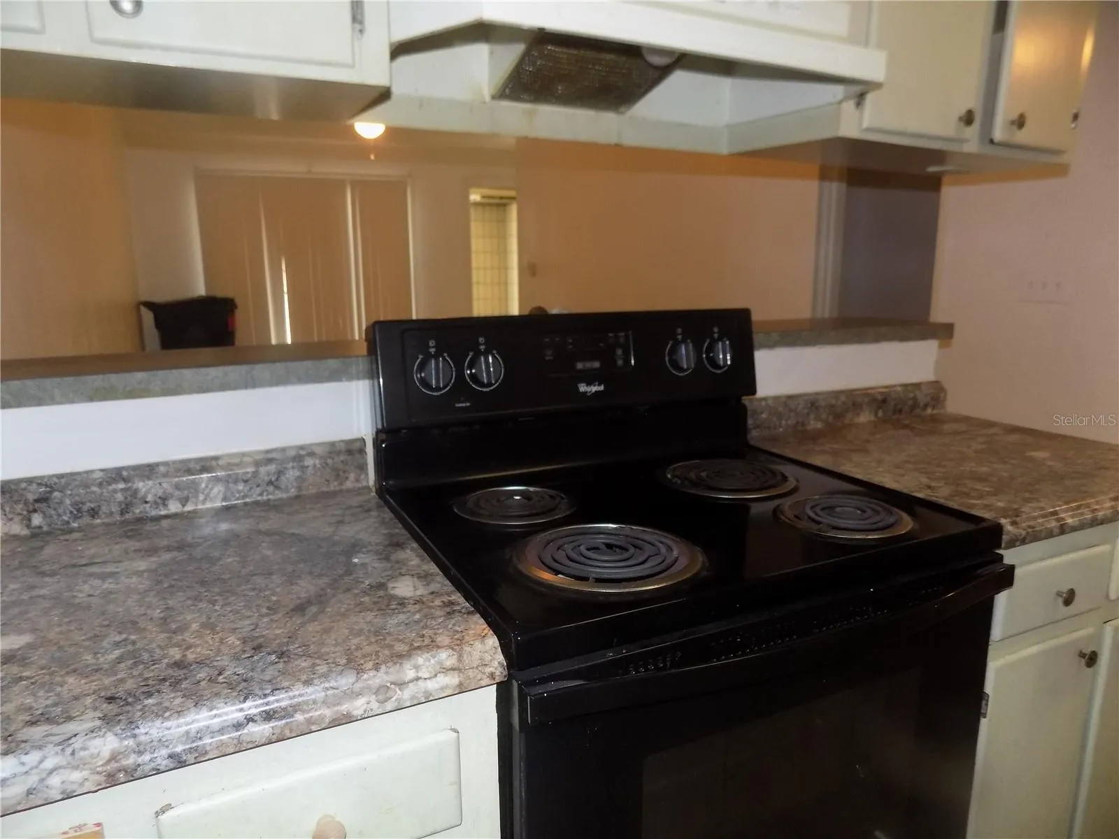 B Kitchen