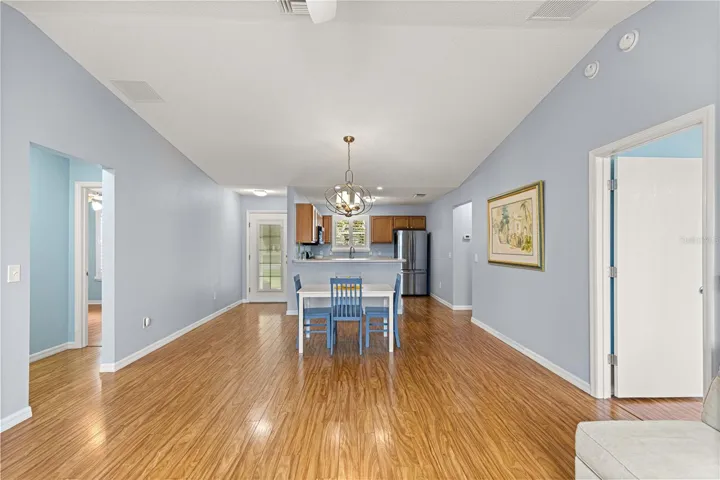 OPEN FLOOR PLAN
