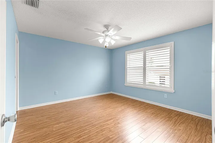 PLANTATION SHUTTERS
