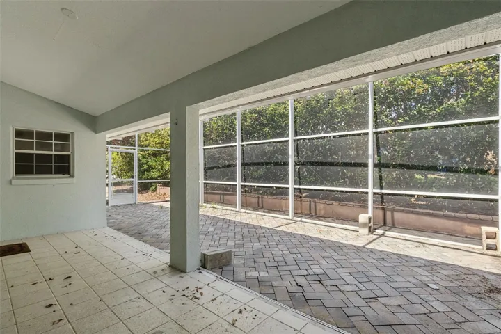 Covered Lanai.