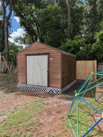 Shed