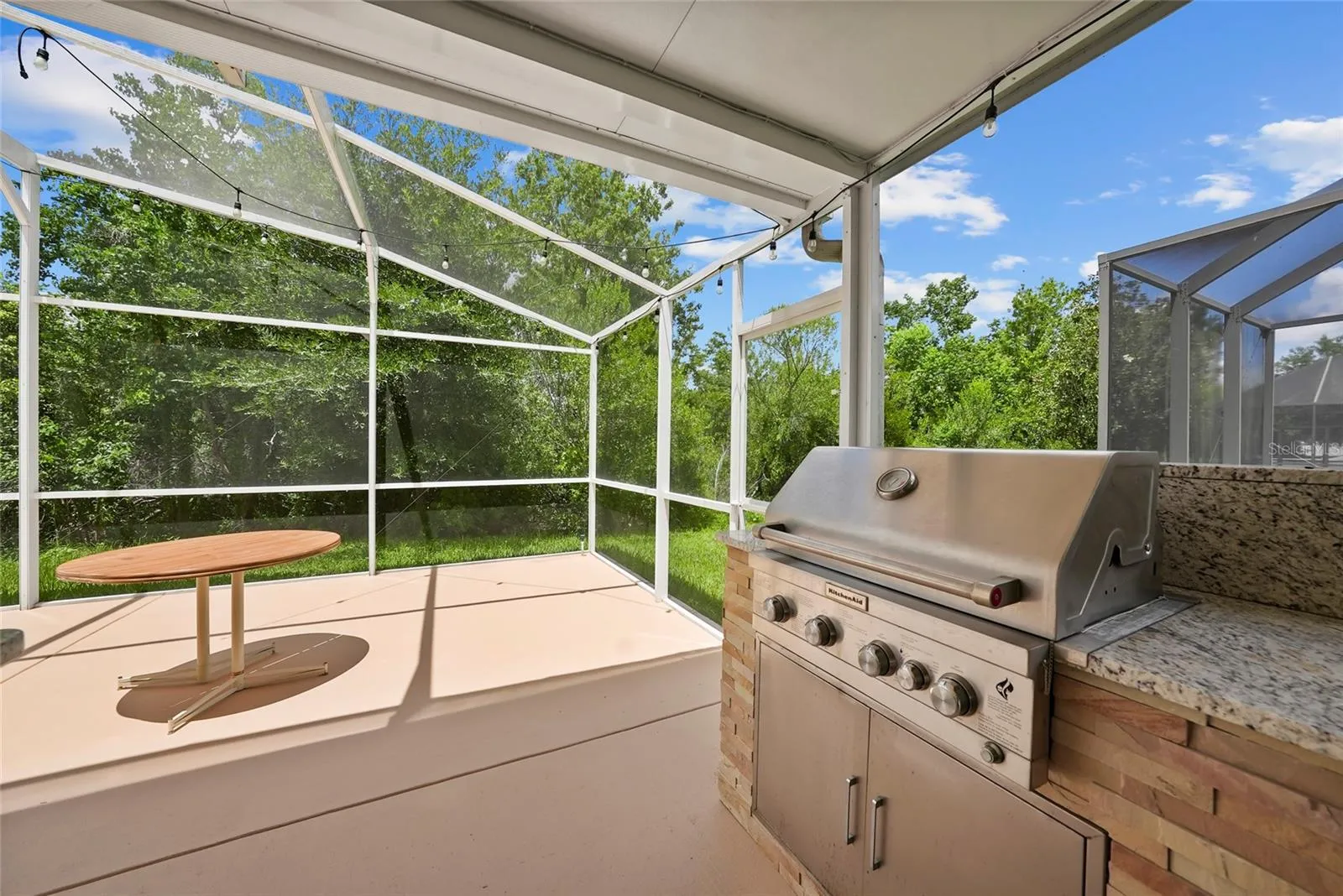 Custom outdoor entertaining space