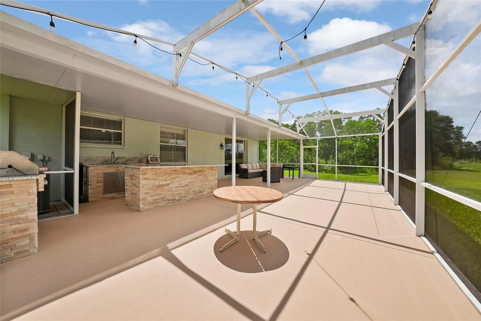 Custom outdoor entertaining space