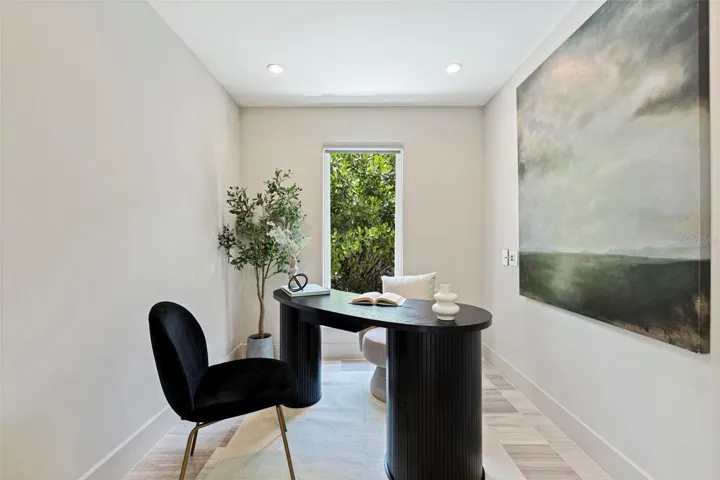 Private home office
