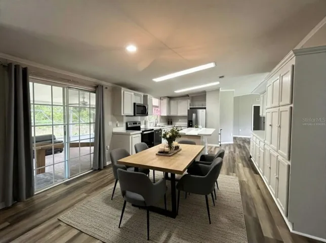 Dining Room-virtually staged