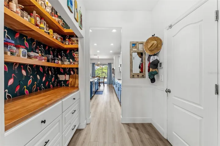 Butler Pantry