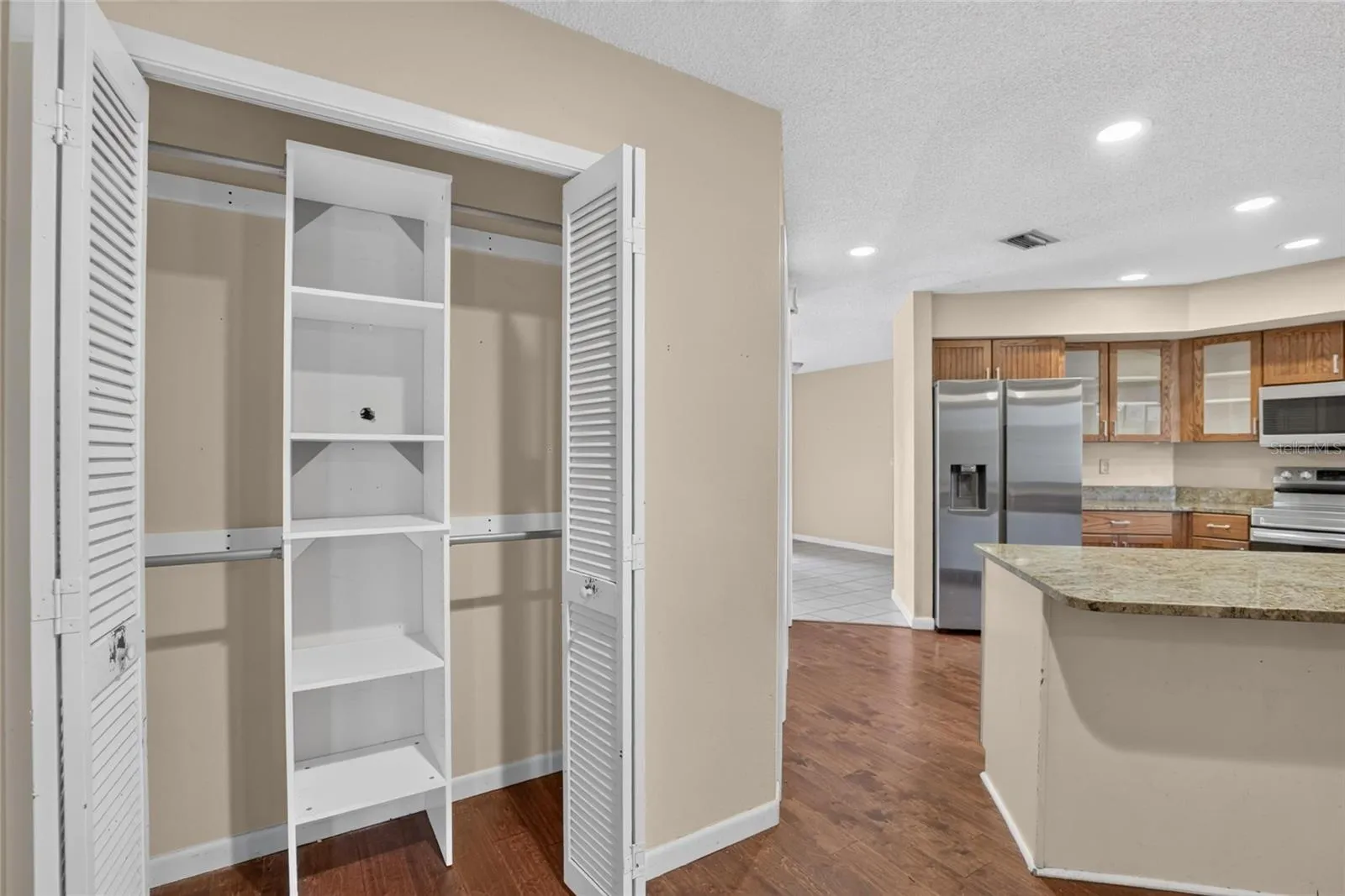 1201 Sandalwood Dr, Plant City, Florida 33563 — photo 6