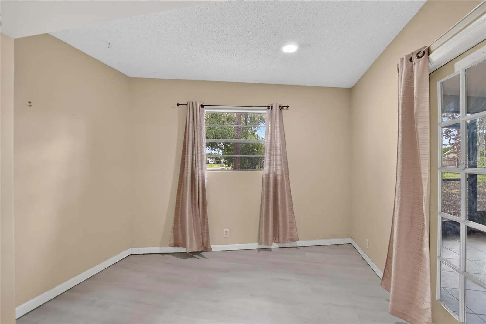 1201 Sandalwood Dr, Plant City, Florida 33563 — photo 13