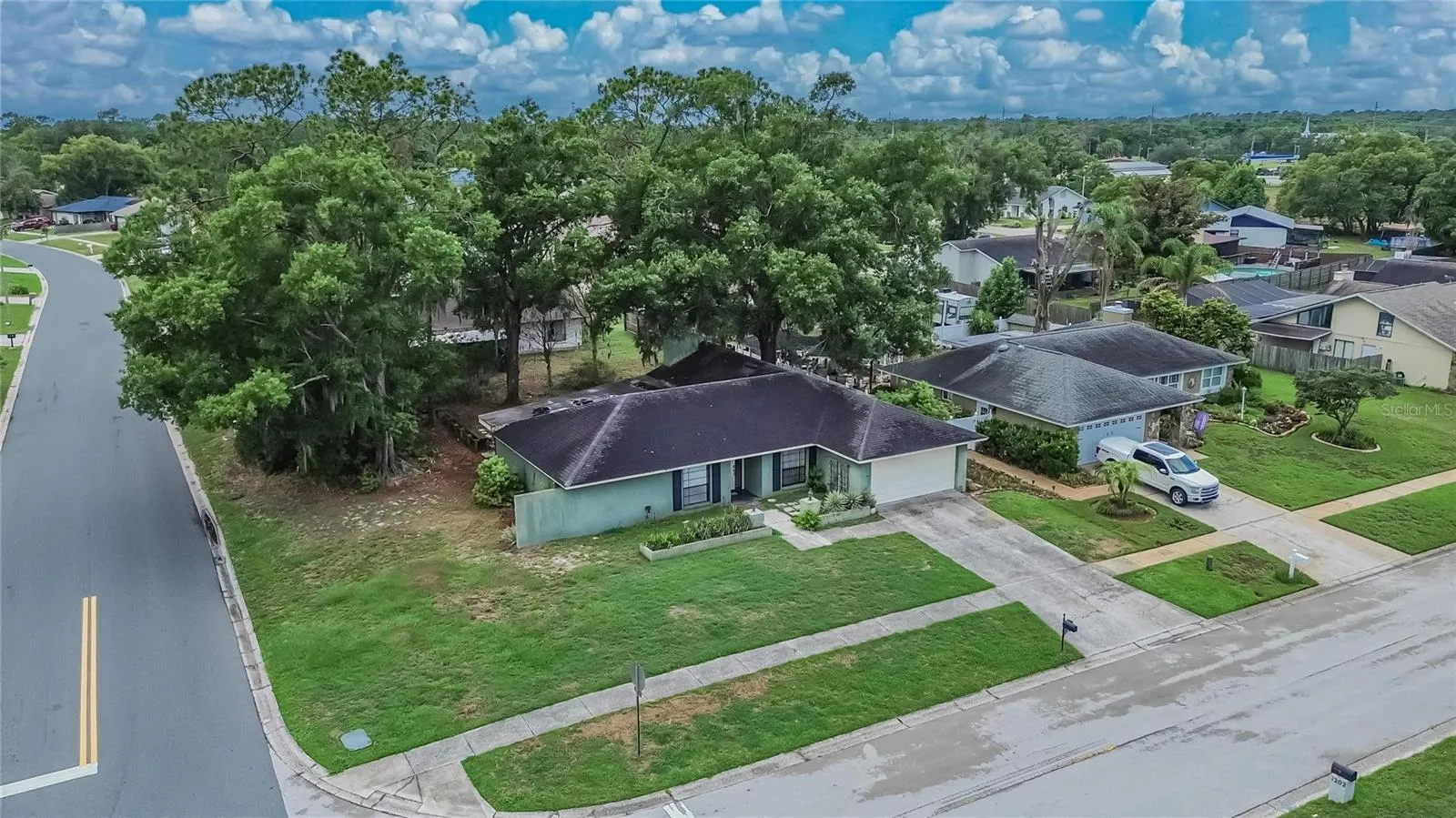 1201 Sandalwood Dr, Plant City, Florida 33563 — photo 32