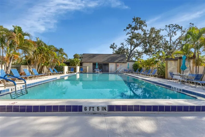 Community pool