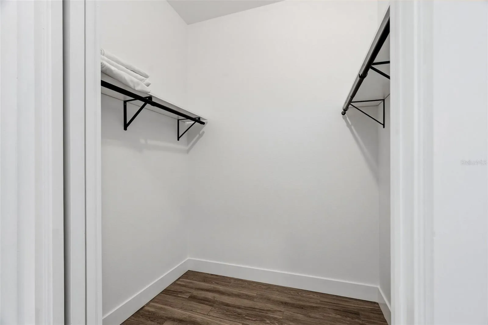Primary Bedroom Walk-in