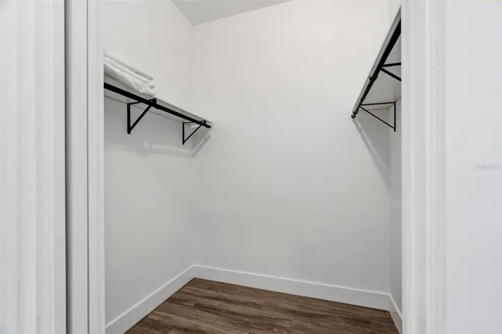 Primary Bedroom Walk-in
