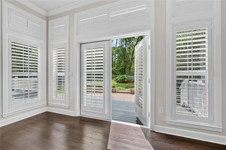 DOORS TO DECK IN PRIMARY SUITE