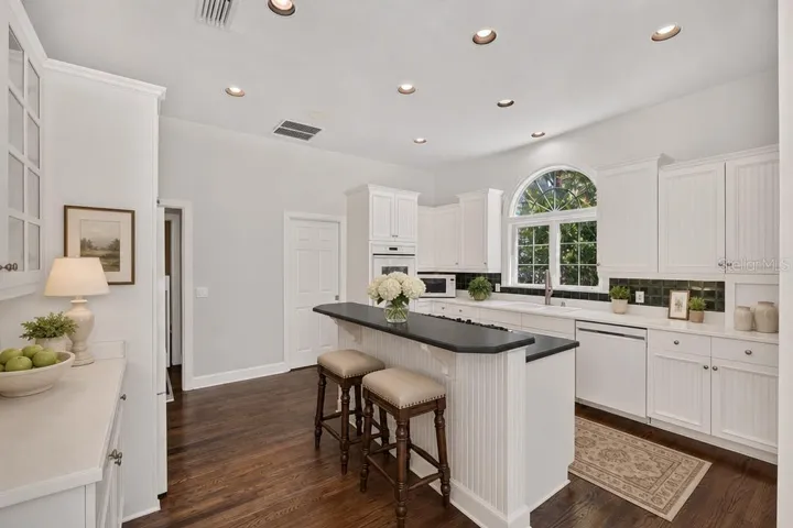 STAGED KITCHEN