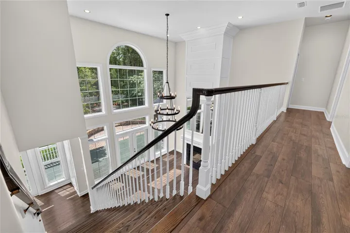 UPSTAIRS HALL