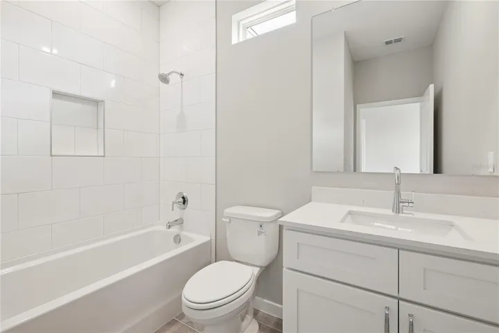 Photos are of same model with similiar finishes