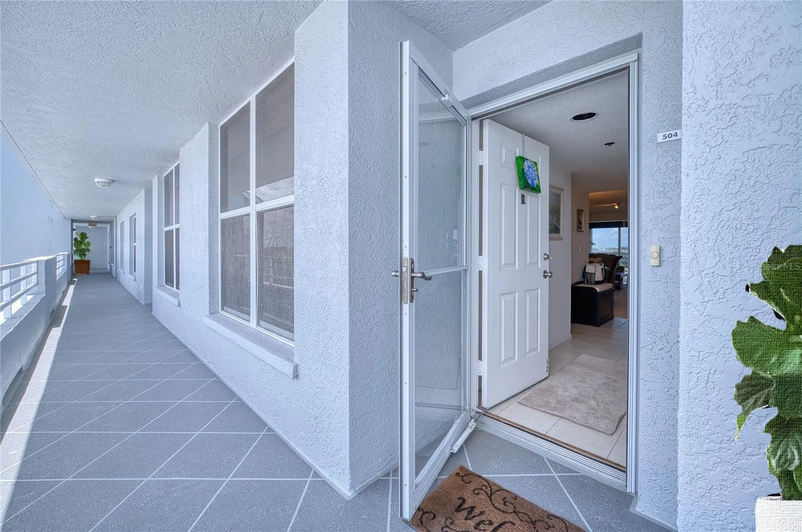 5th floor, front door