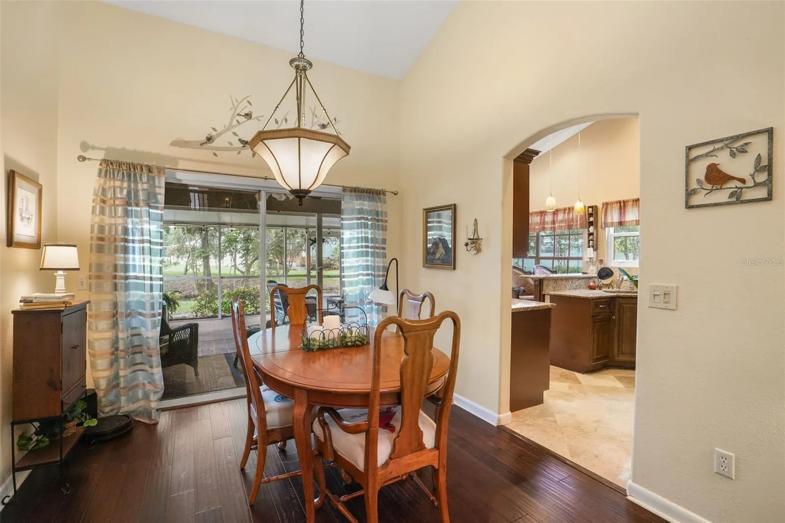 Dining room jut off of the kitchen with slider to the lanai