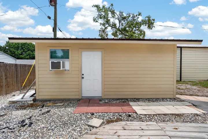 Shed