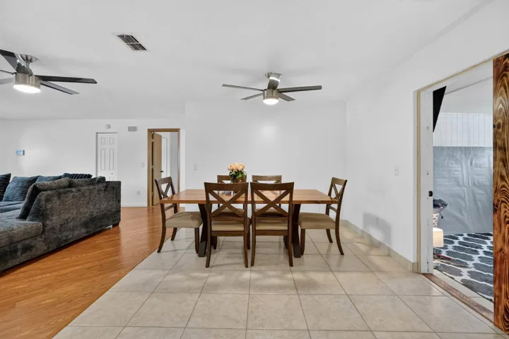 Dining/living room