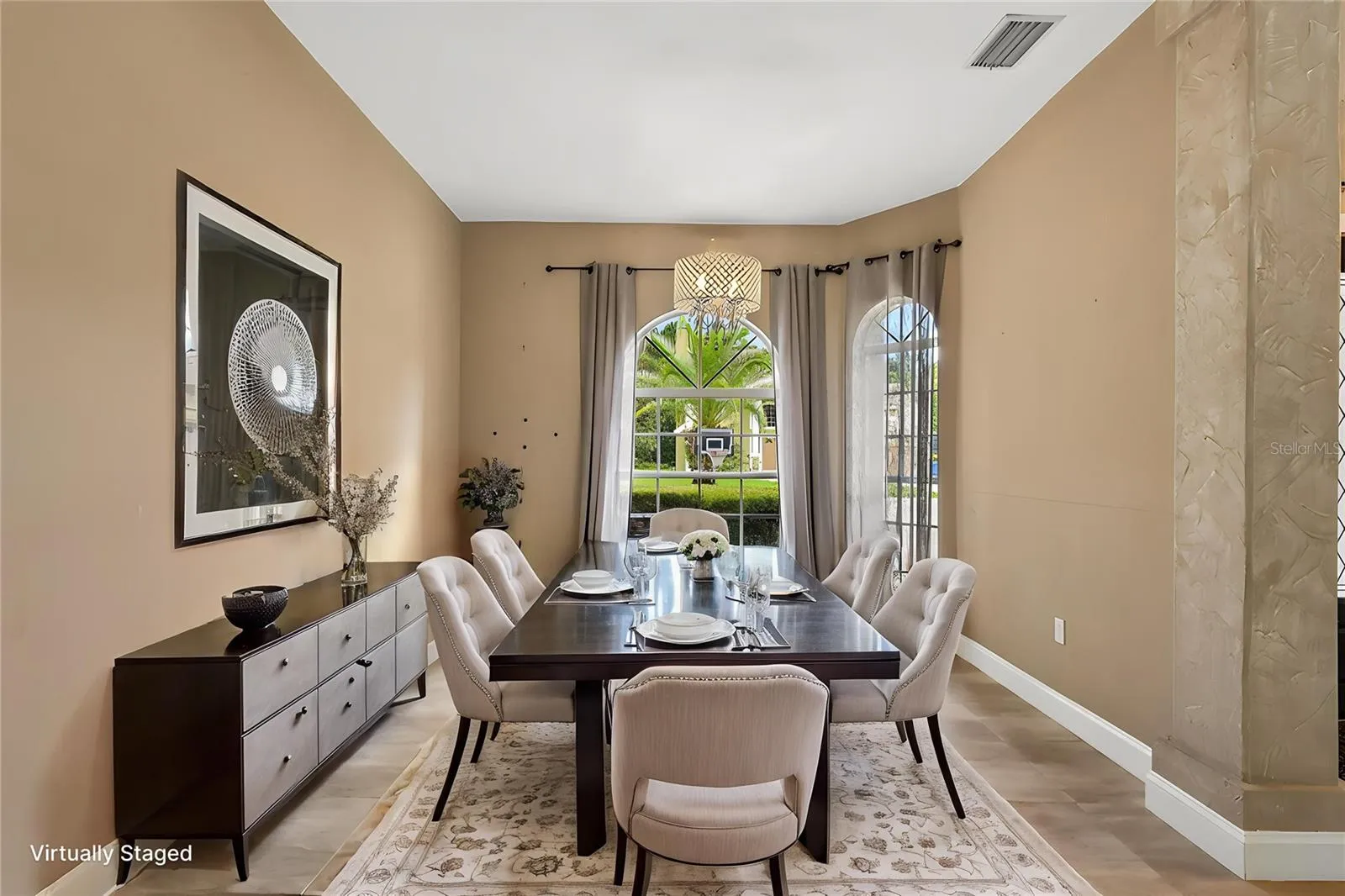 Formal dining room