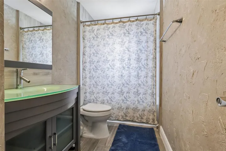 bathroom upstairs