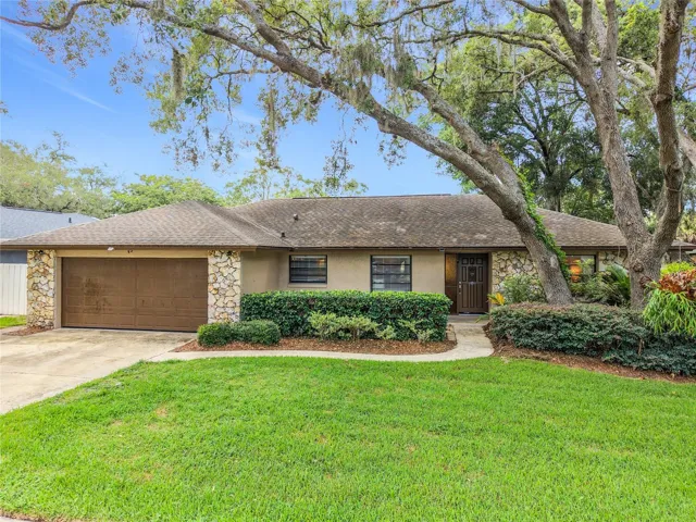 Make this remodeled 3/2 pool home yours!
