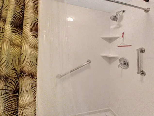 Walk in Shower