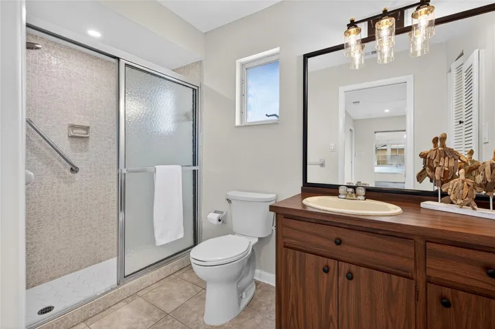 Second bathroom