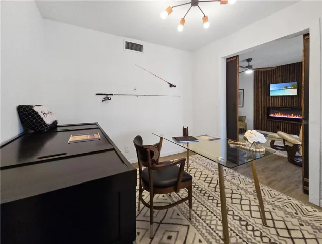 Den/Office/Bedroom