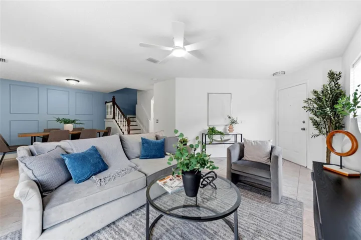 Living Room / Dining combo