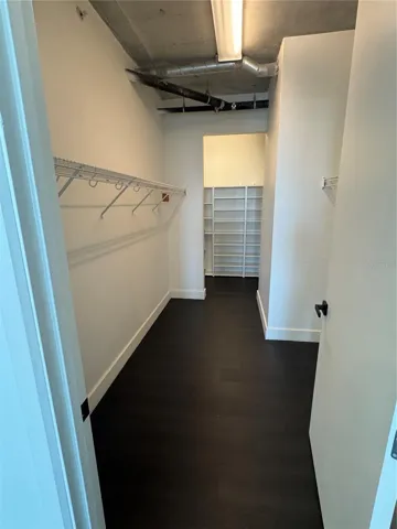 Walk-in closet