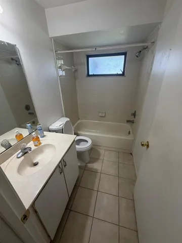 2nd Bathroom