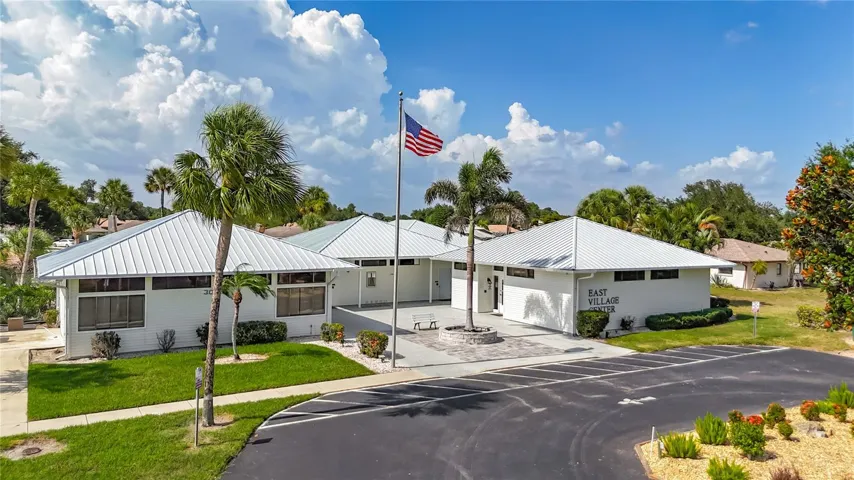 Easily accessible community center and plenty of parking