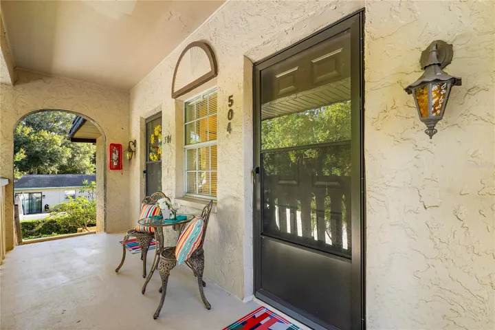 2 Front Doors