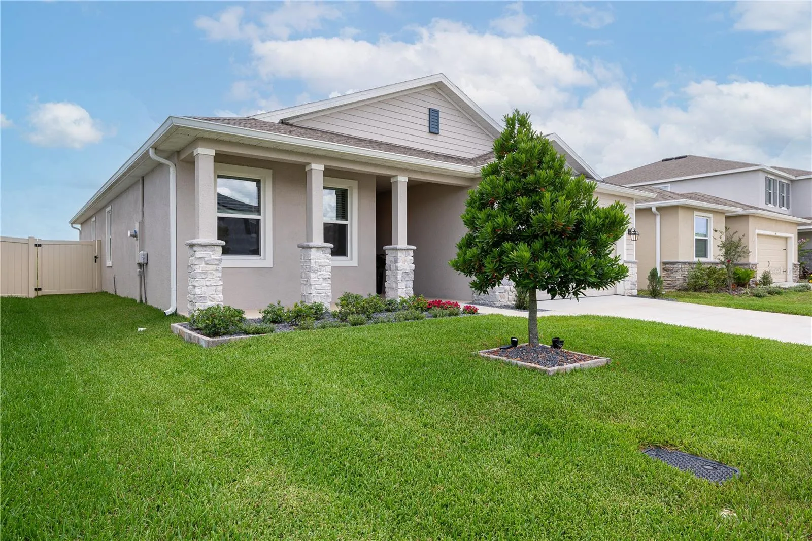 3935 Capri Coast Dr, Plant City, Florida 33565 — photo 2