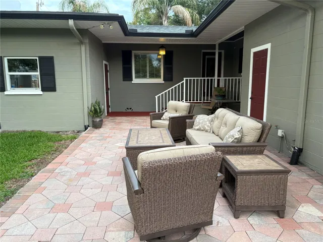 A patio built for Florida living