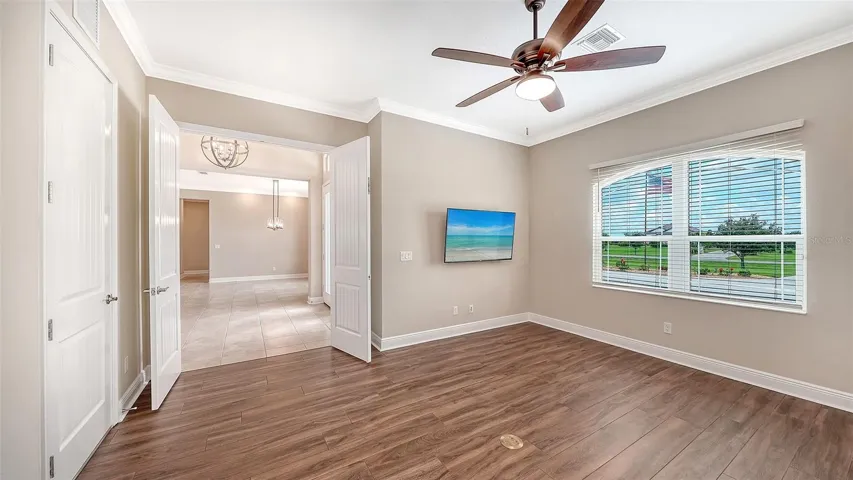 office-Bedroom 4